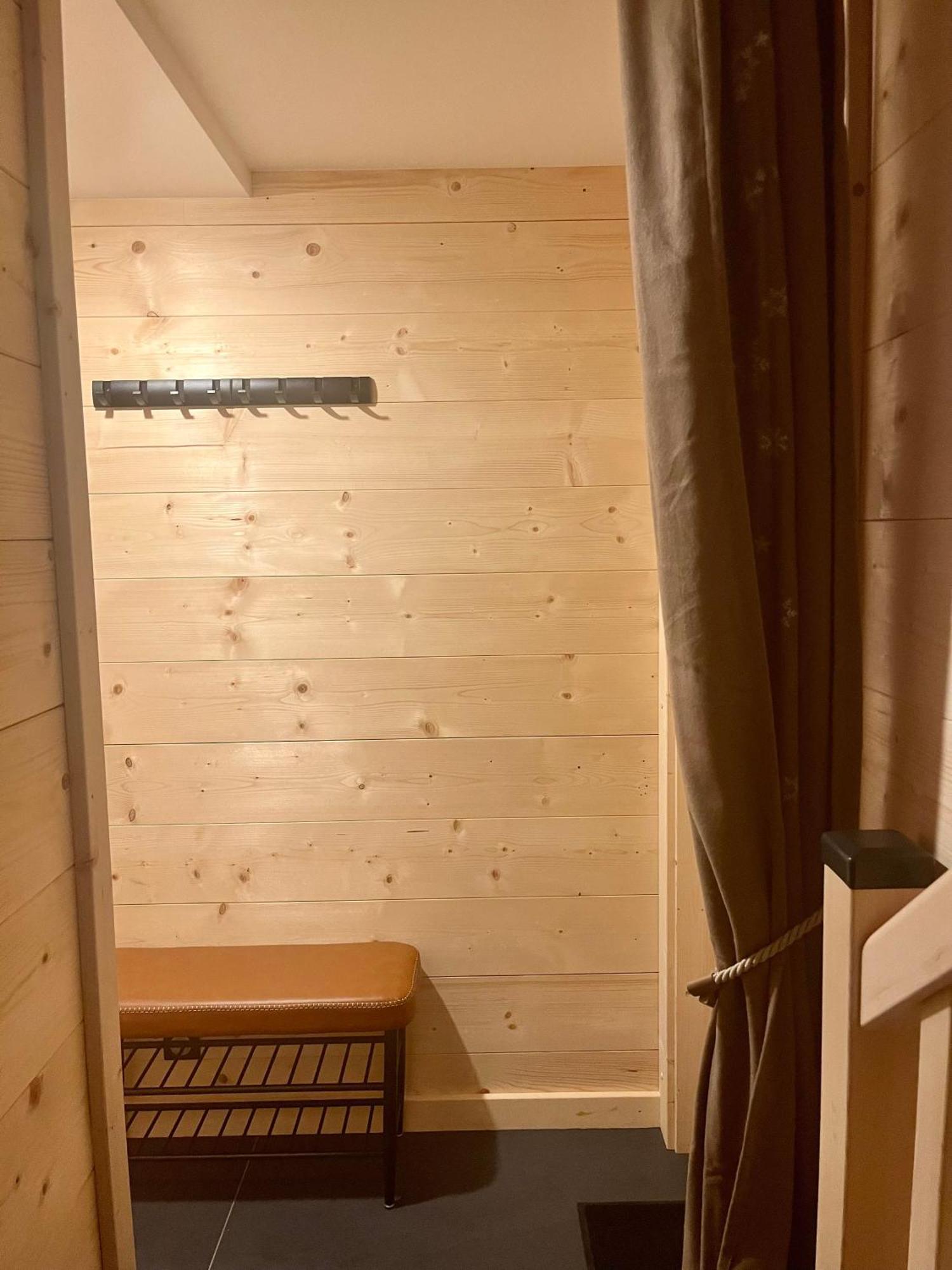 Appartement Le 351 เลส์เฌต์ ภายนอก รูปภาพ